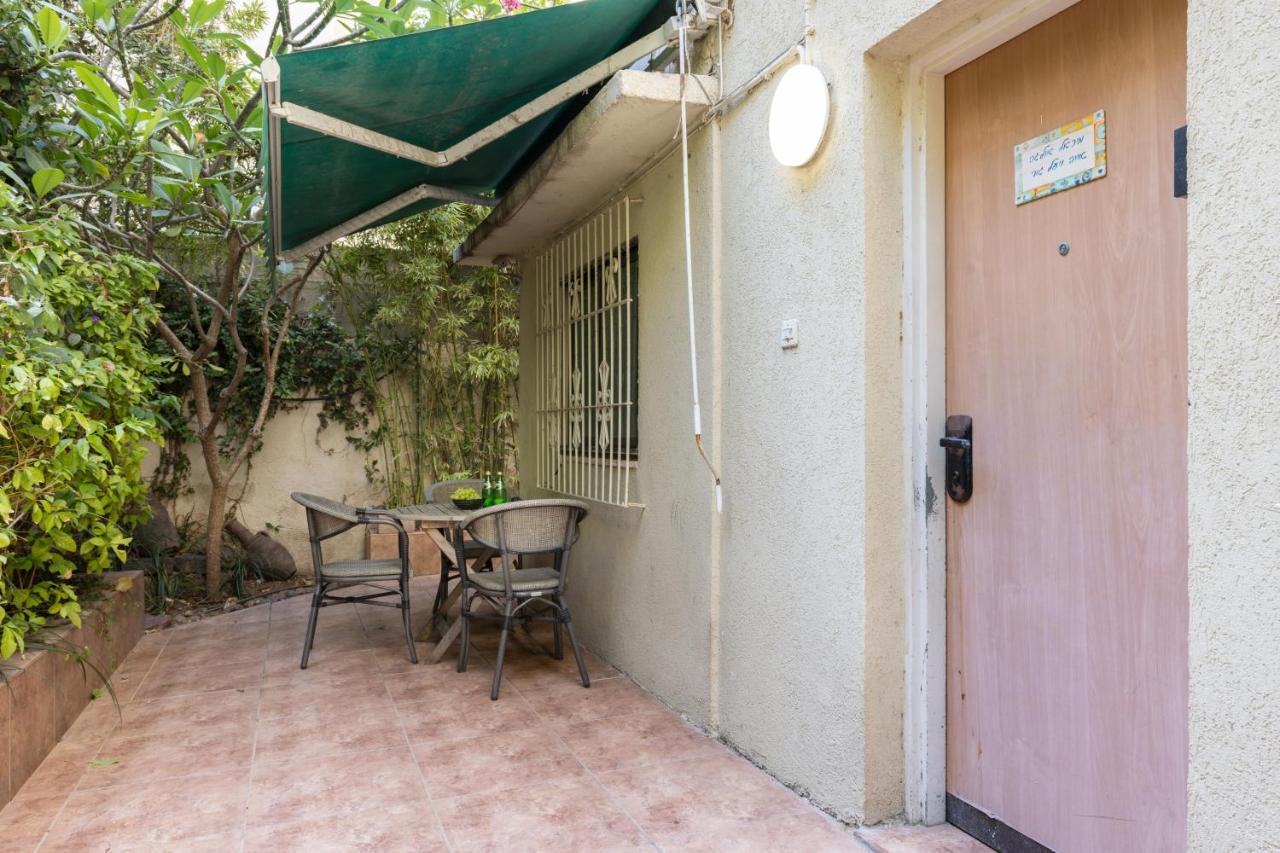 Apartment Coastal Garden Nook By Tlv2rent